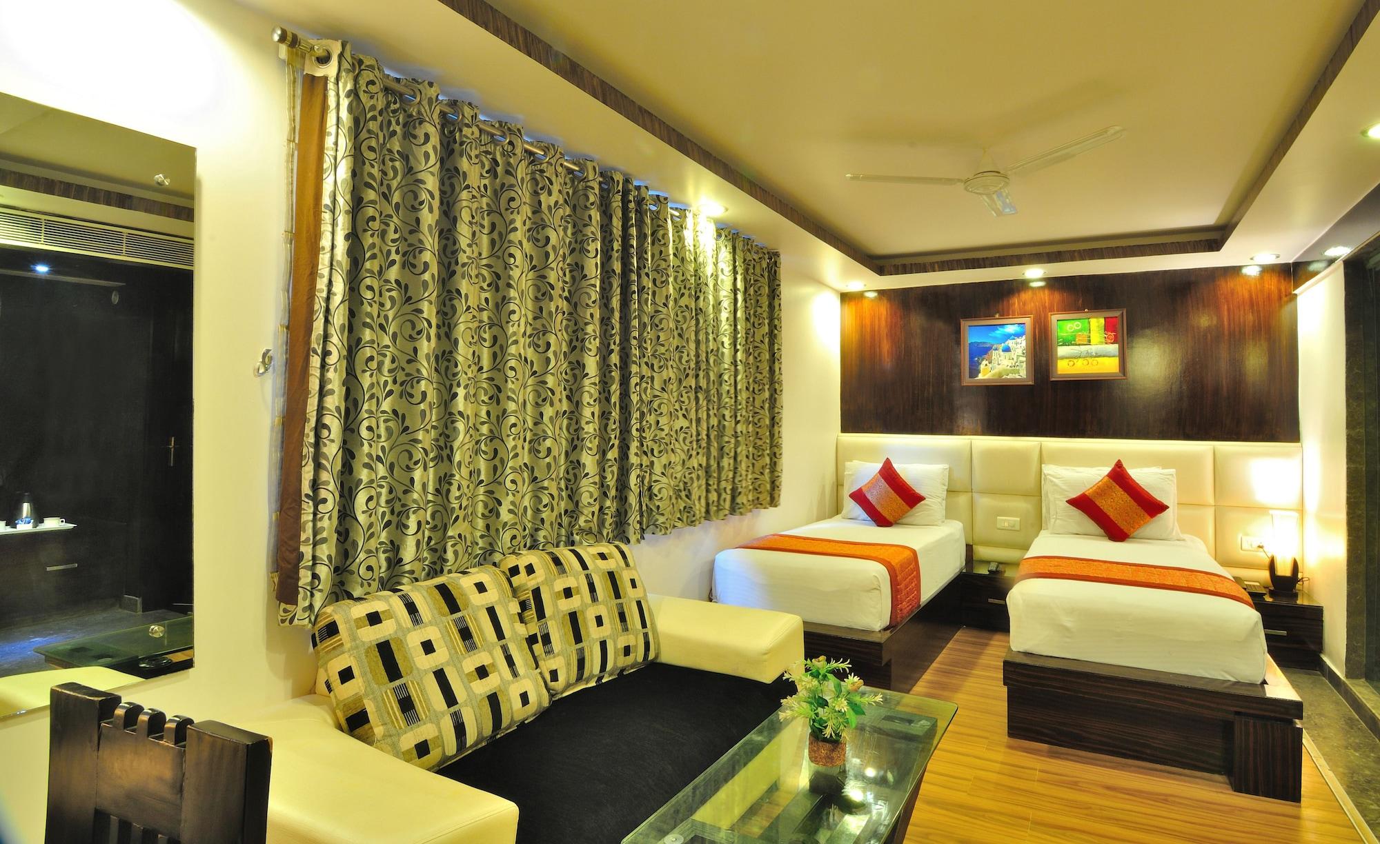Hotel Elegance Nuova Delhi Esterno foto